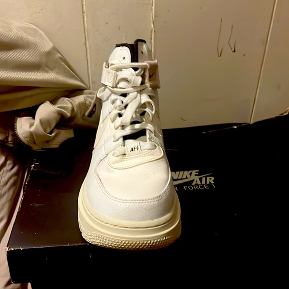 Air Force 1- high platform - Picture 3 of 12